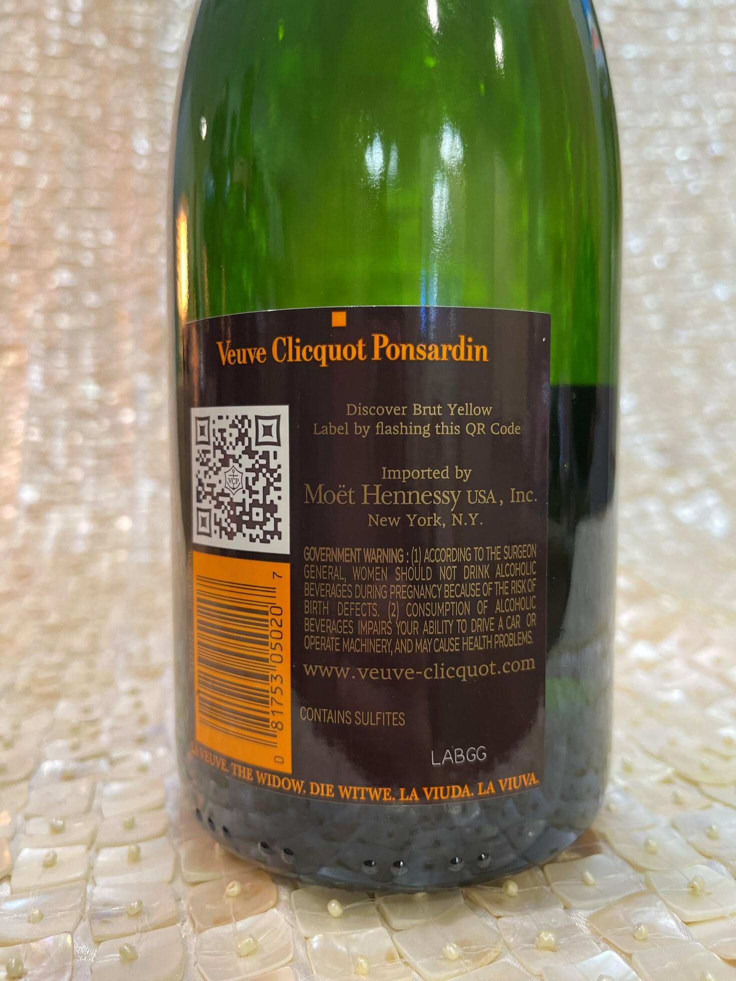 Veuve Clicquot Brut Champagne Yellow Label - City Center Wines